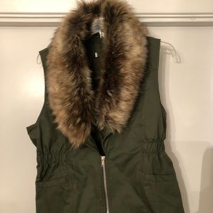 Vest with Faux Fur Collar